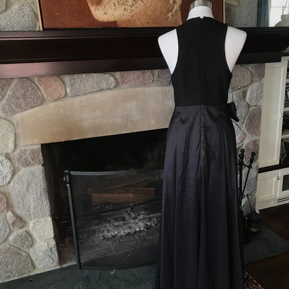 'Likely' Black High-Low Evening Gown - Size 14 - Picture 4 of 6